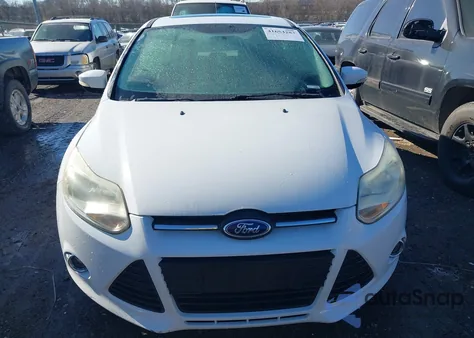 2013 Ford Focus Se из США, поврежденный, VIN 1FADP3K22DL266367